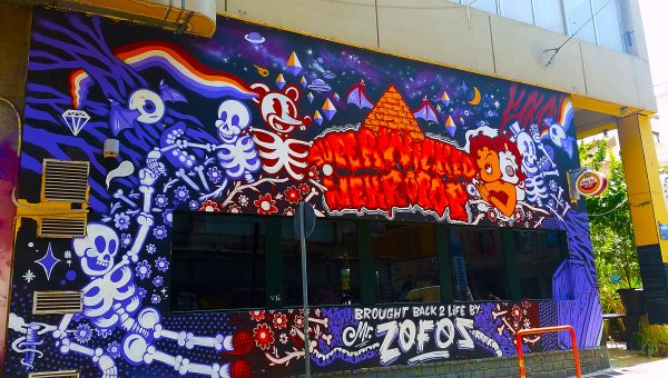 Street art dans le quartier de Gazi à Athènes, Grèce
